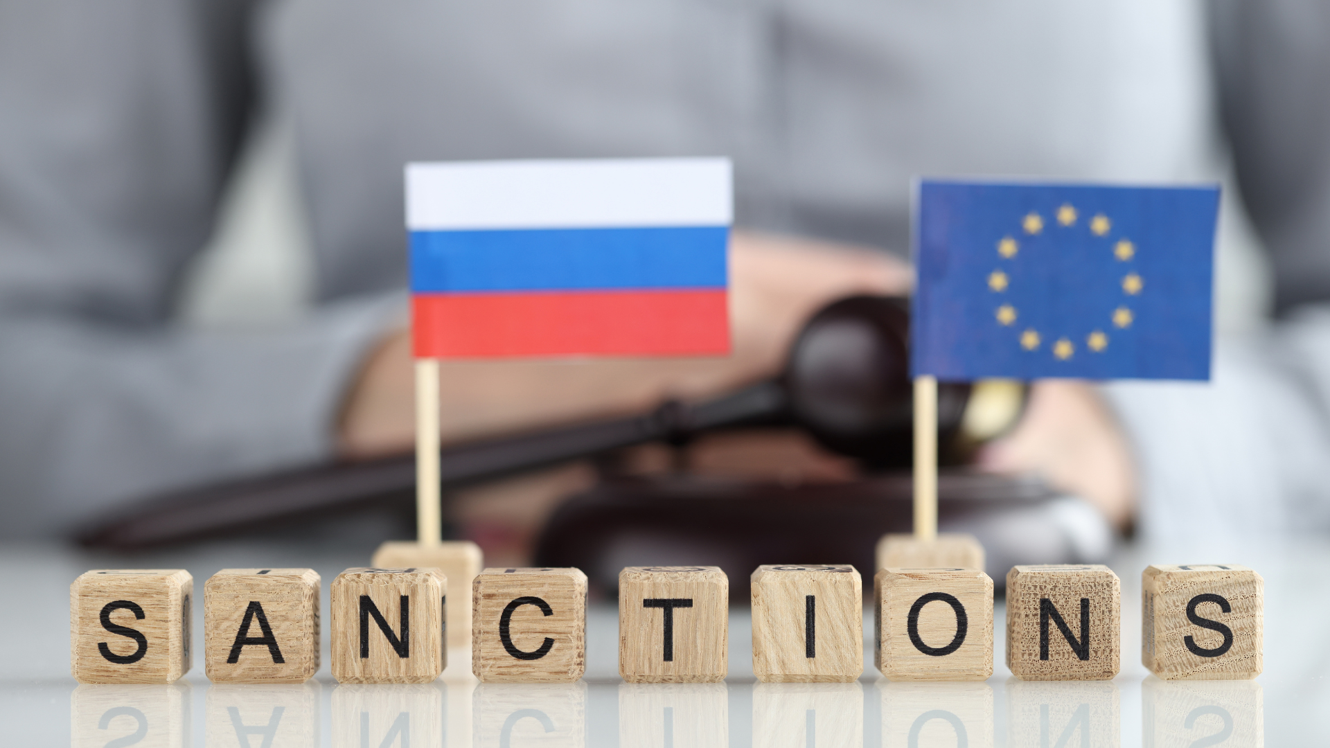Nono pacchetto di sanzioni: nuove restrizioni per il commercio con la Russia